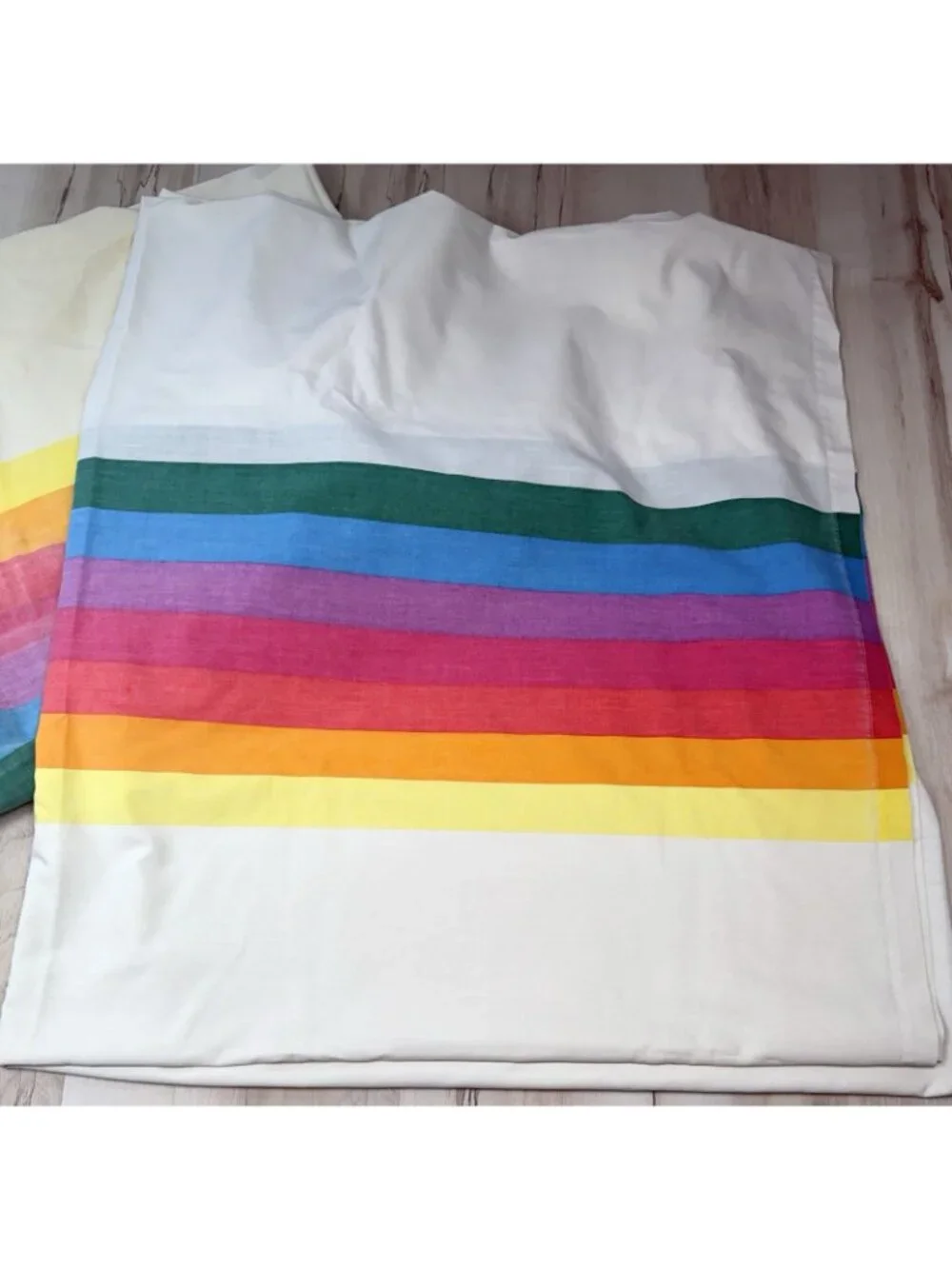 VTG 1970s WAMSUTTA 2pc KING Flat & Fitted Sheets TOMORROW'S RAINBOW Stripe READ
